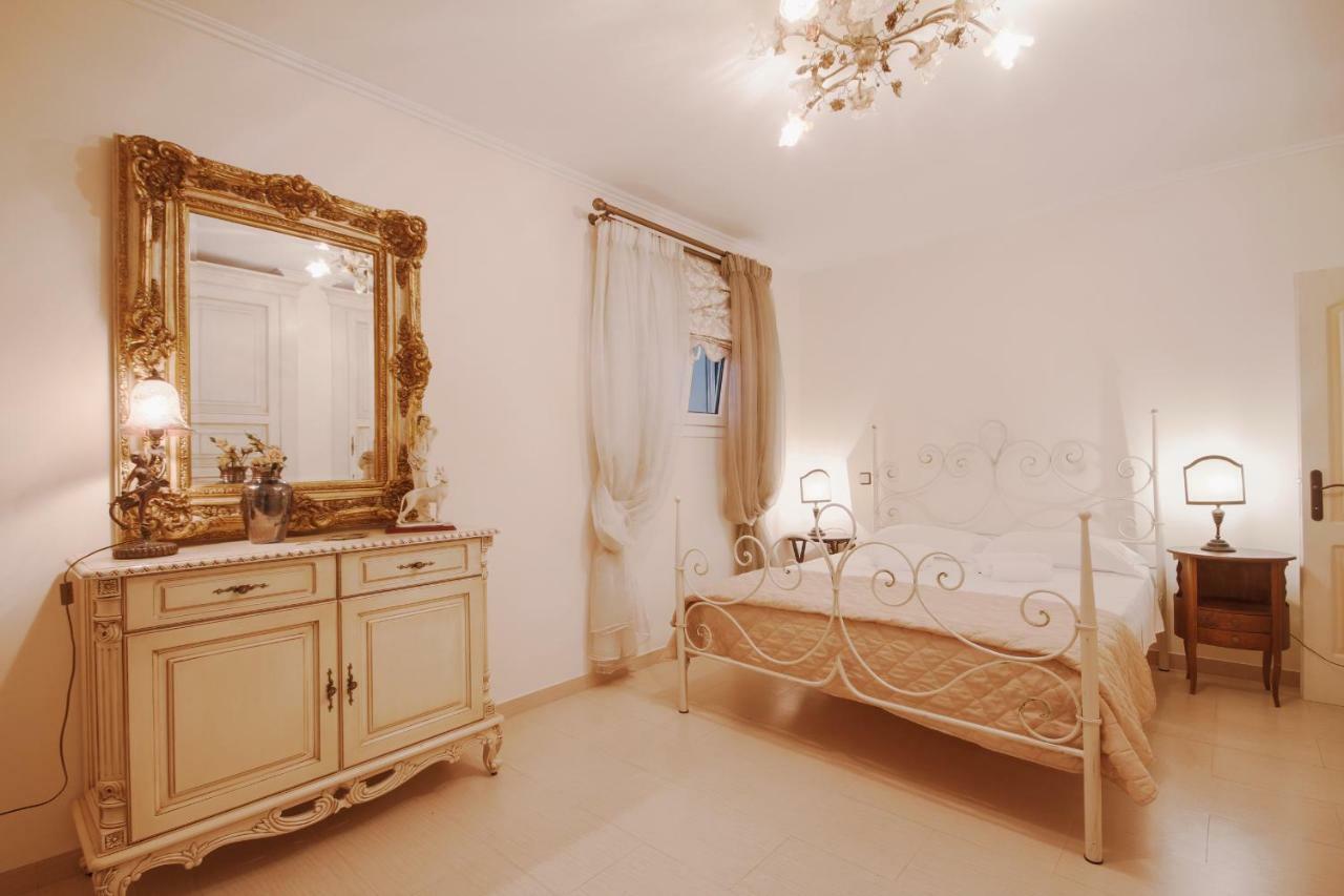 Villa Ellania コントカリ エクステリア 写真